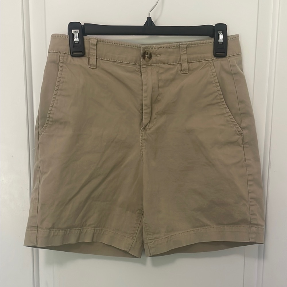 Crown & Ivy Tan Shorts with Striped Pockets size 30